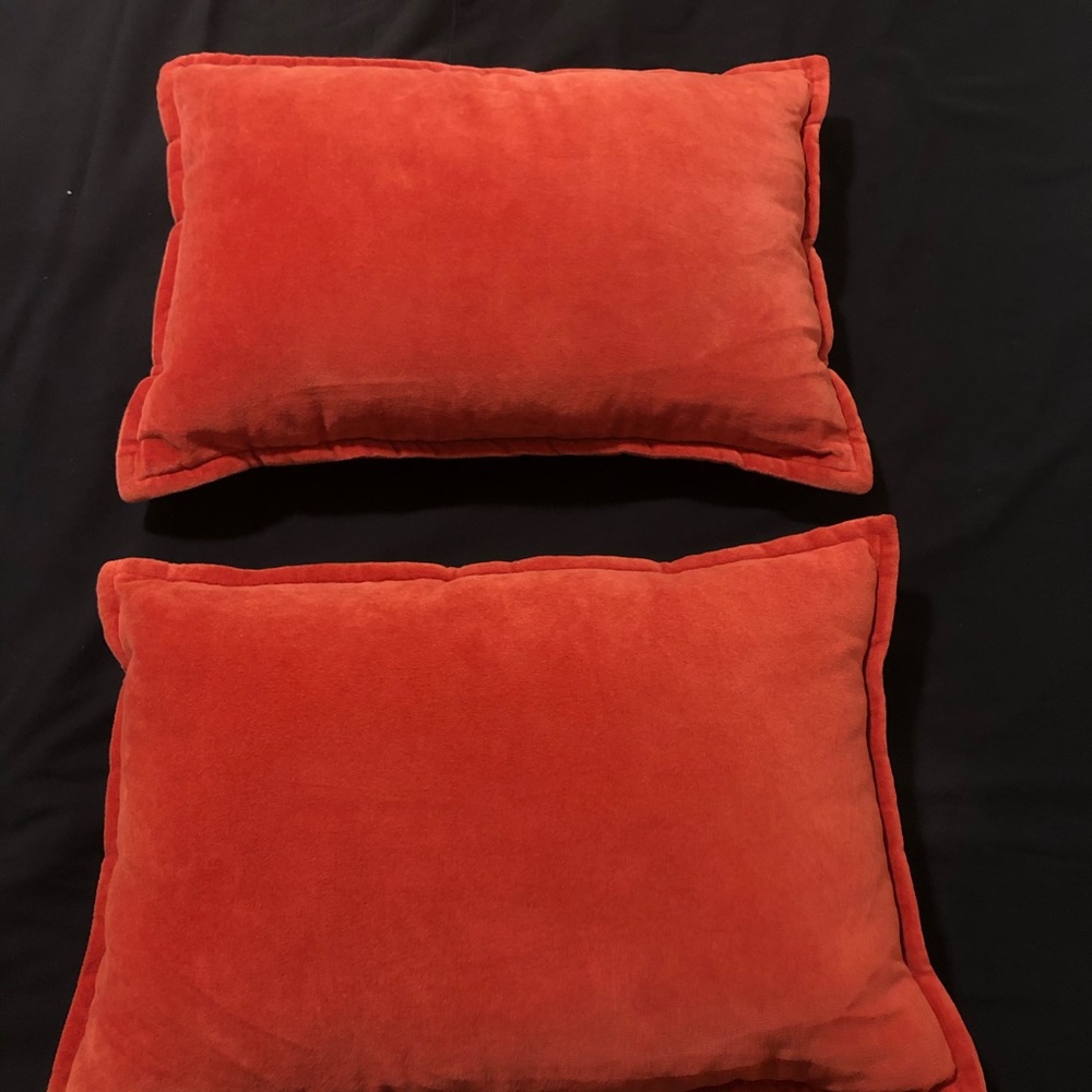 Target / Throw Pillows - Picture 3 of 3